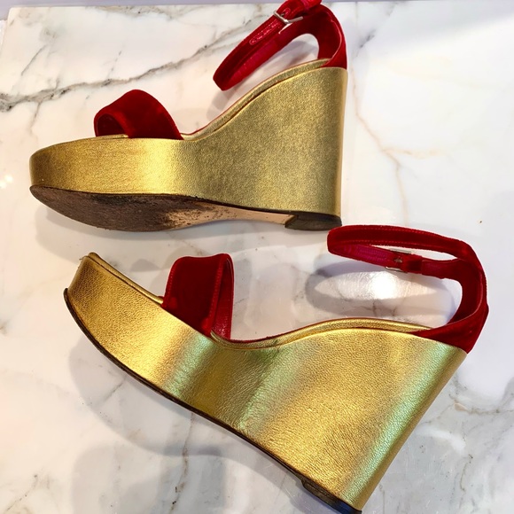 YVES SAINT ❌SOLD❌LAURENT TOM FORD 2003 CHERRY RED VELVET PLATFORM WEDGE GOLD - Picture 8 of 9
